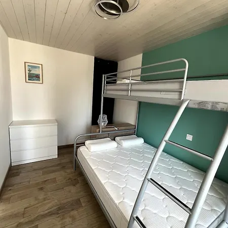 Charmante Maison En Bord De *